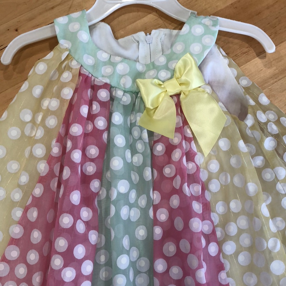 Spring Dress and Ruffled Pants - Picture 2 of 3